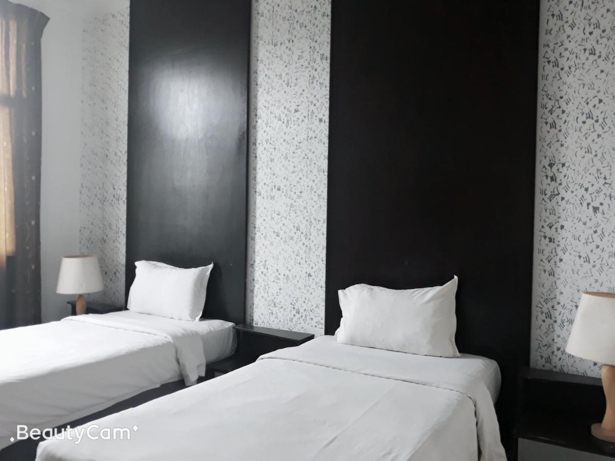 Ginasuite Kompleks27 Hotel Bandar Seri Begawan Exterior foto
