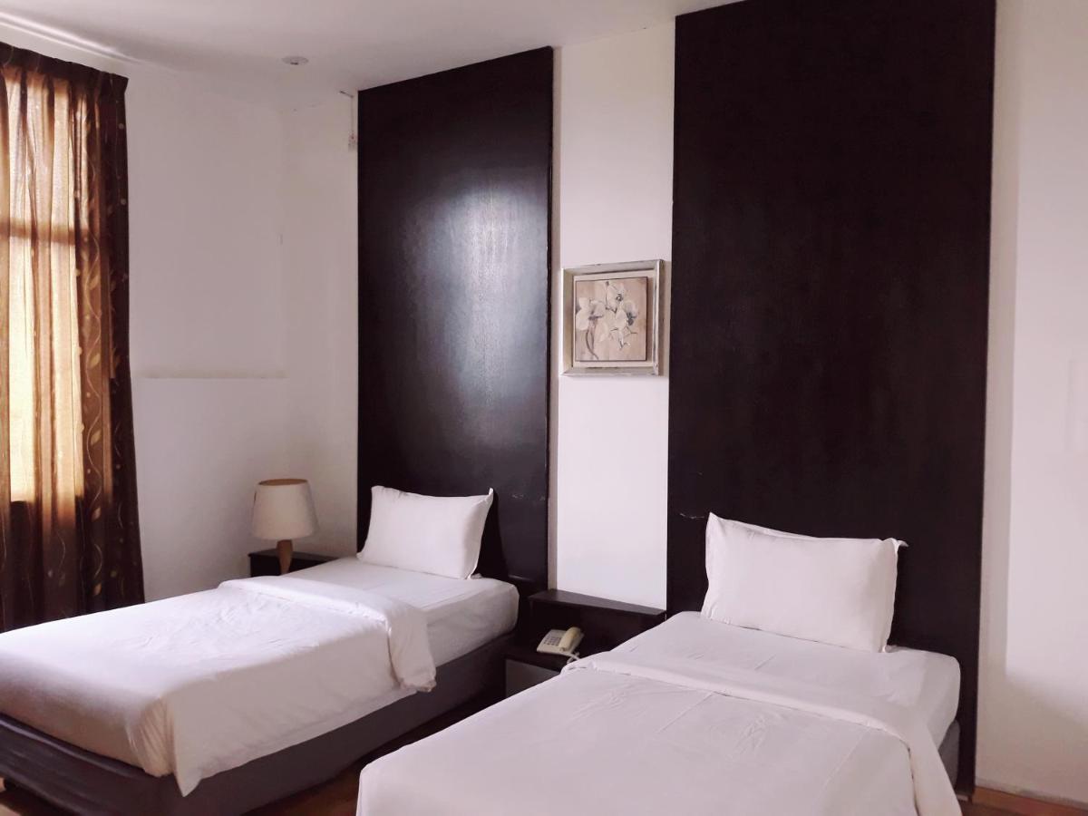 Ginasuite Kompleks27 Hotel Bandar Seri Begawan Exterior foto
